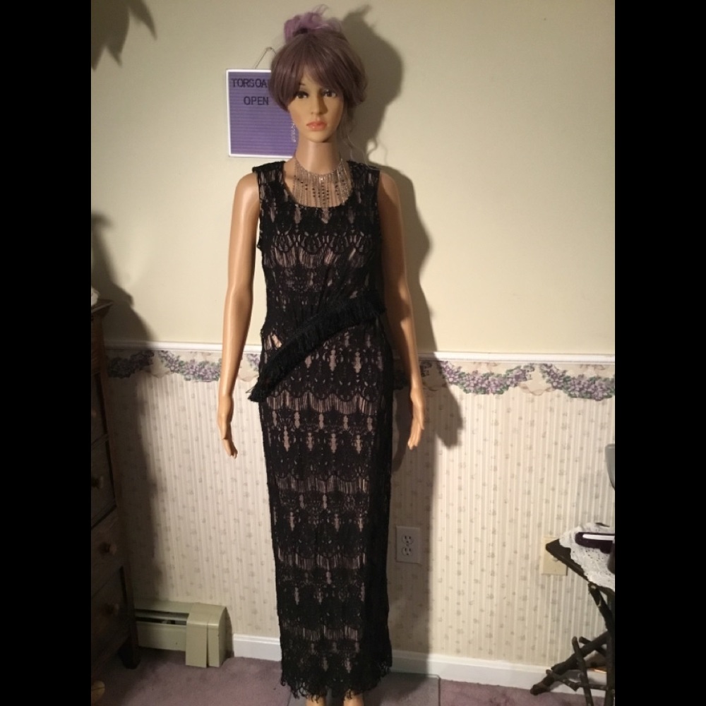 Black lace maxi evening dress with nude lining